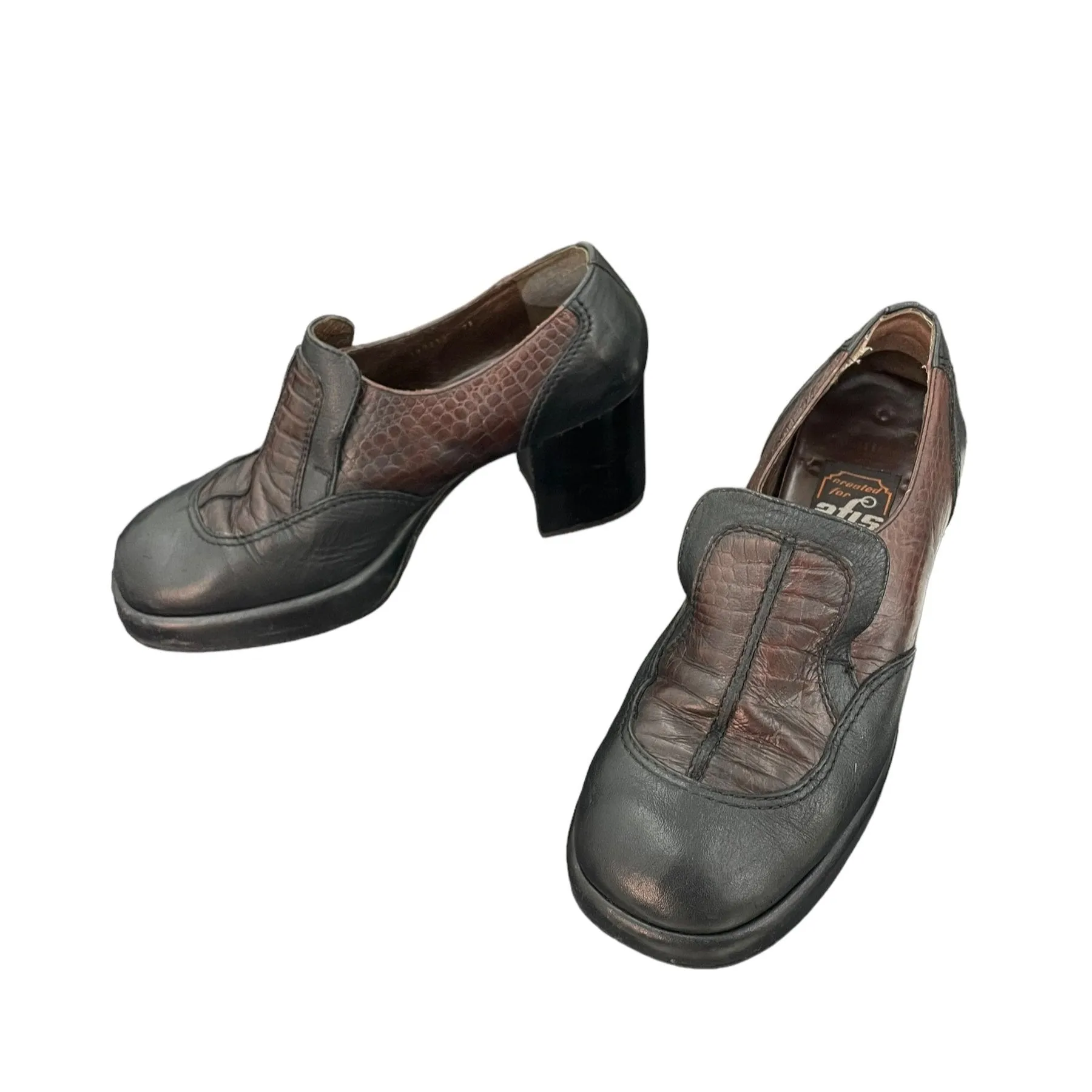 Chunky leather platform loafers