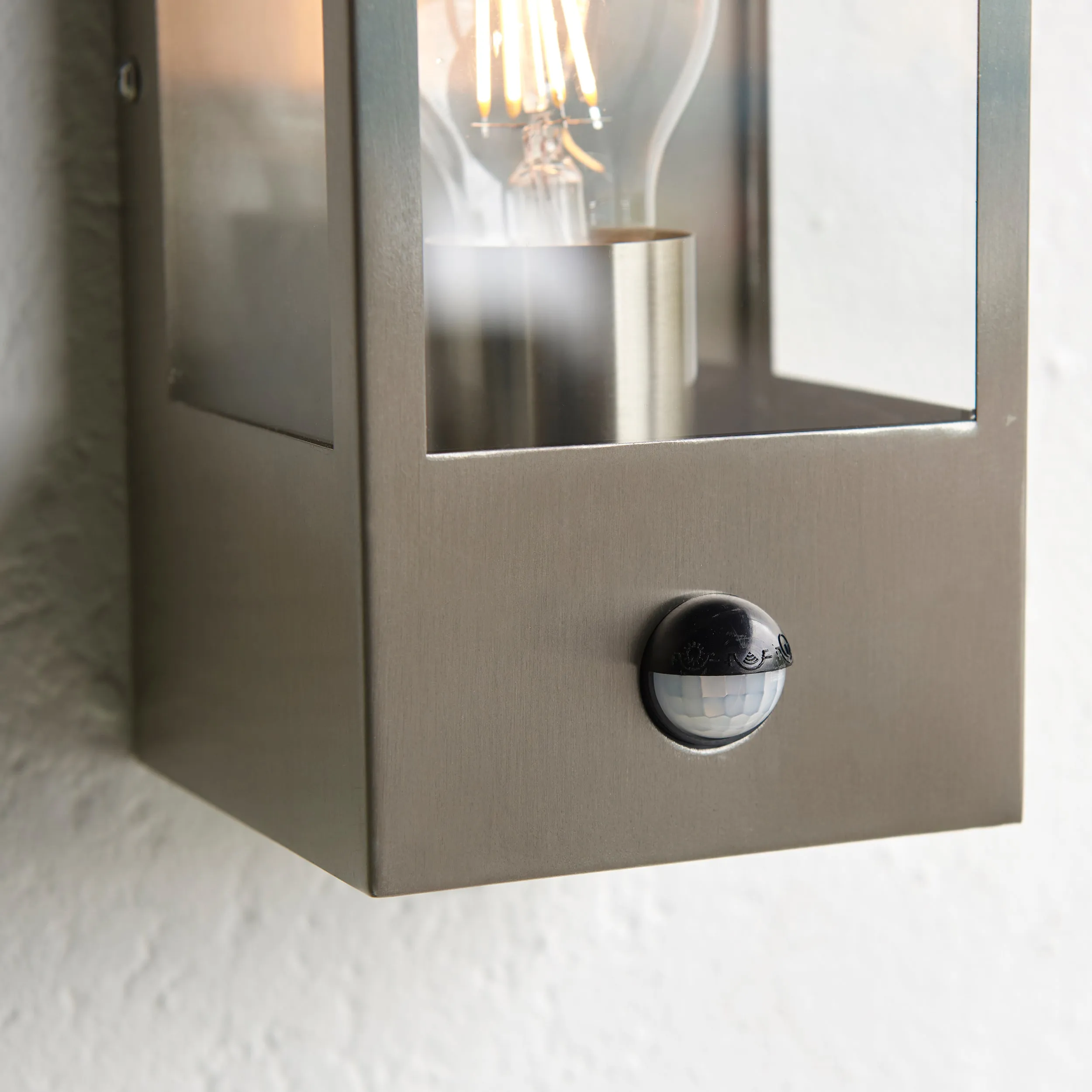 Endon 96088 Oxford PIR 1lt Wall Brushed stainless steel & clear glass 10W LED E27 (Required)