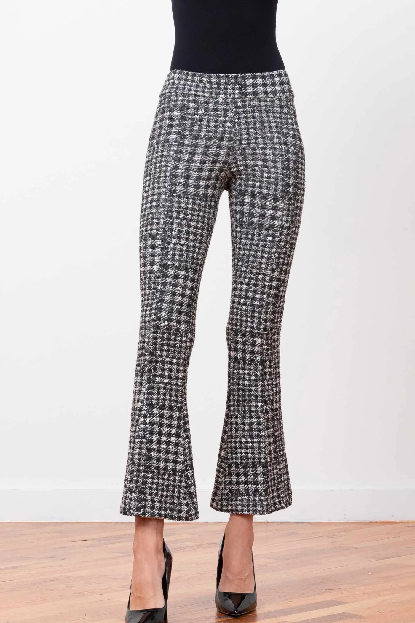 LEO Boucle Check