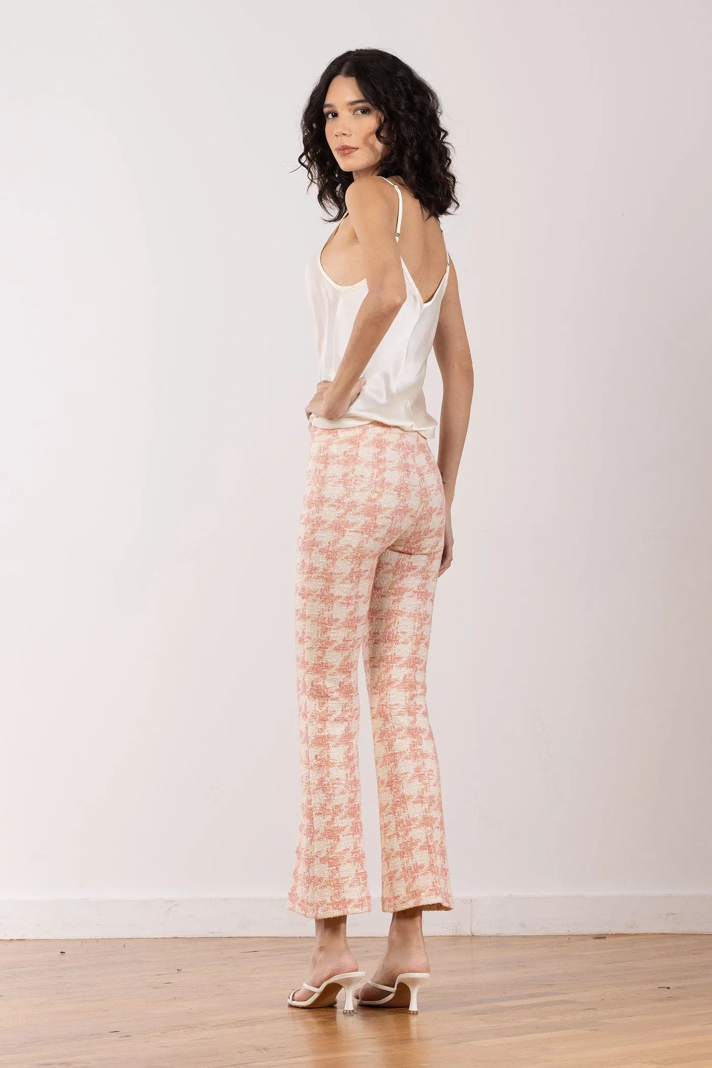 LEO Boucle Houndstooth Blush