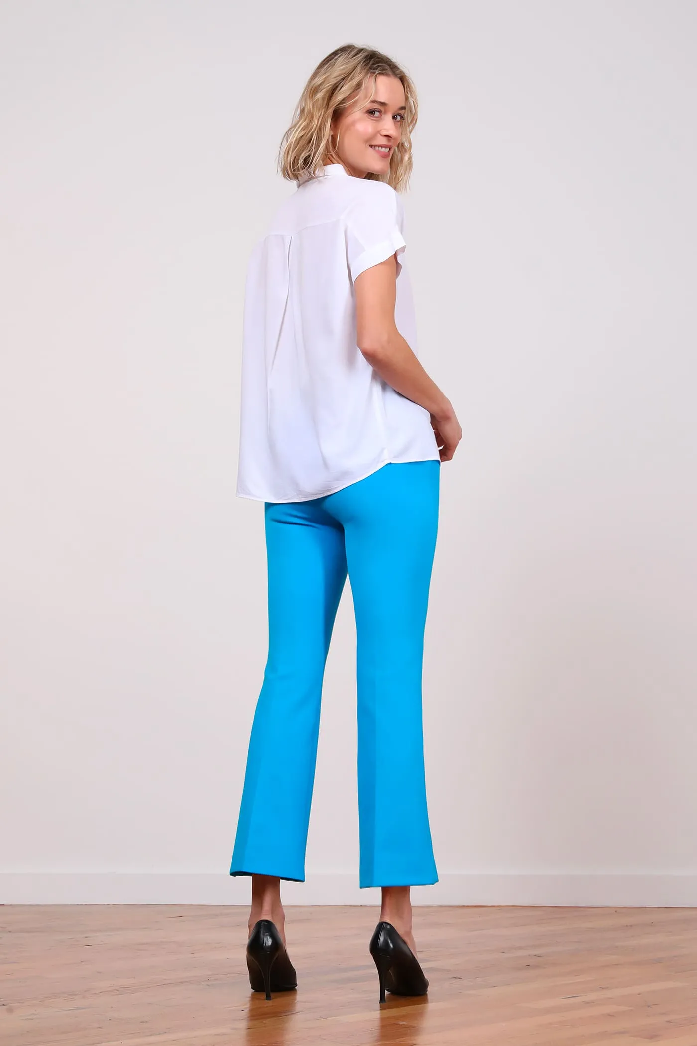 LEO Freedom Electric Blue