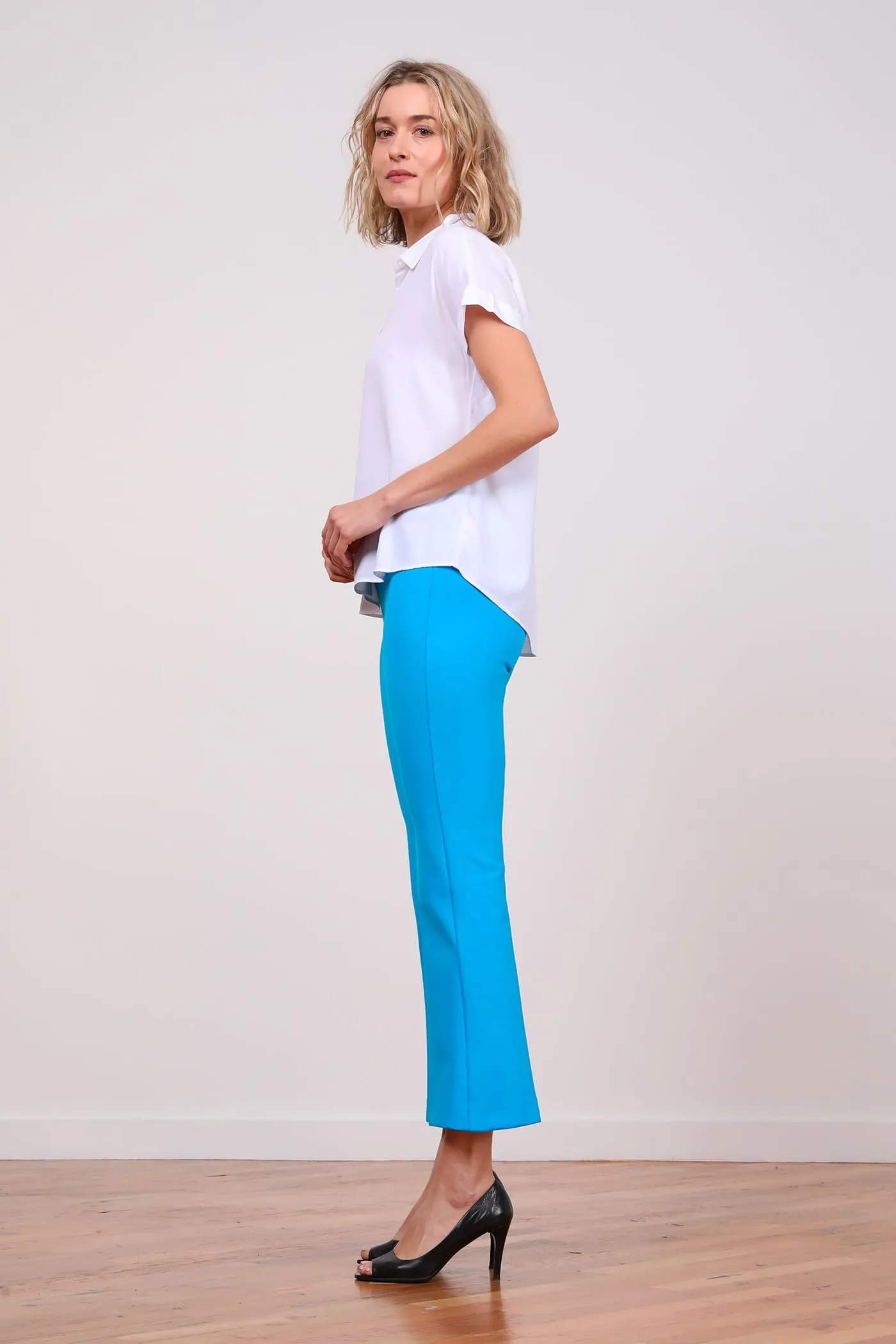 LEO Freedom Electric Blue