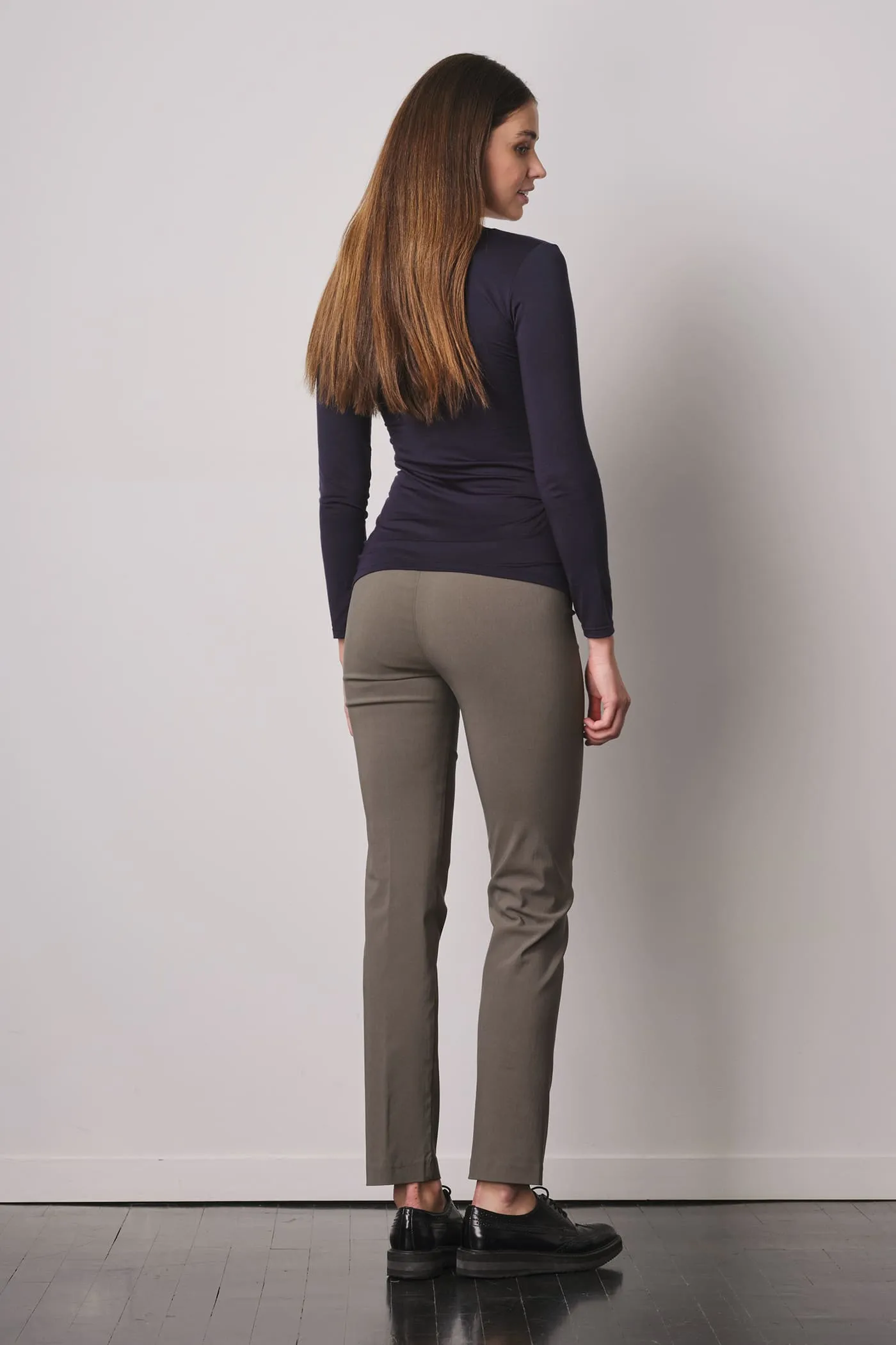 LILI Signature Olive Green
