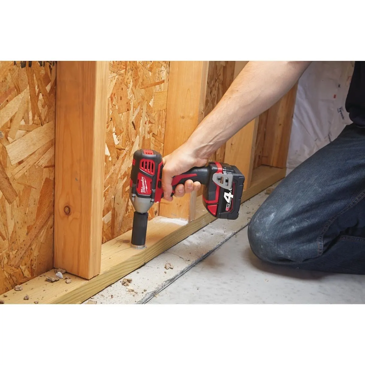 Milwaukee M18BIW12-402C Brushless M18 Compact 1/2 inch Impact Wrench 18V c/w 2 nos 4.0AH Batteries and Charger