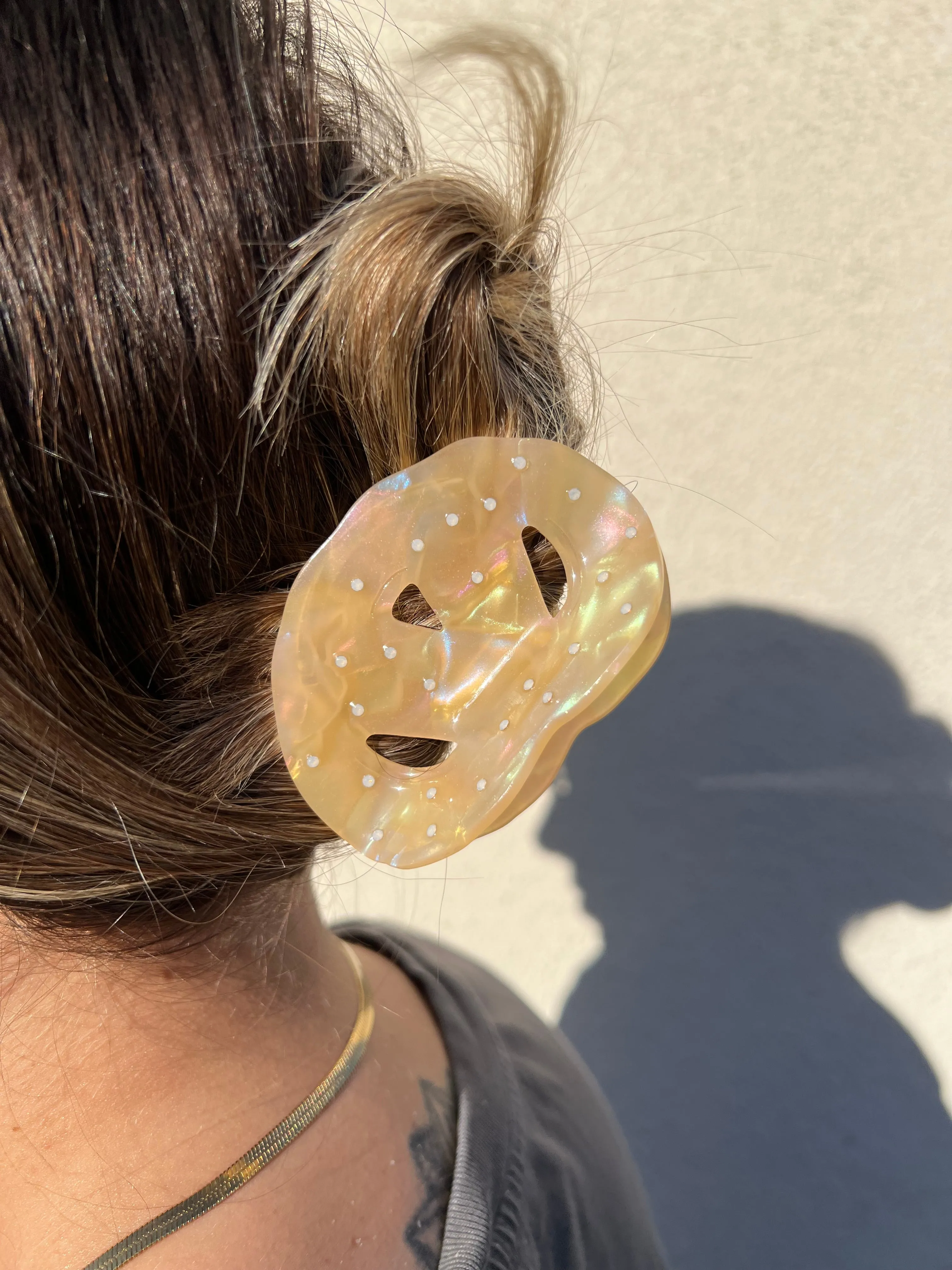 Royal Pretzel Hair Claw