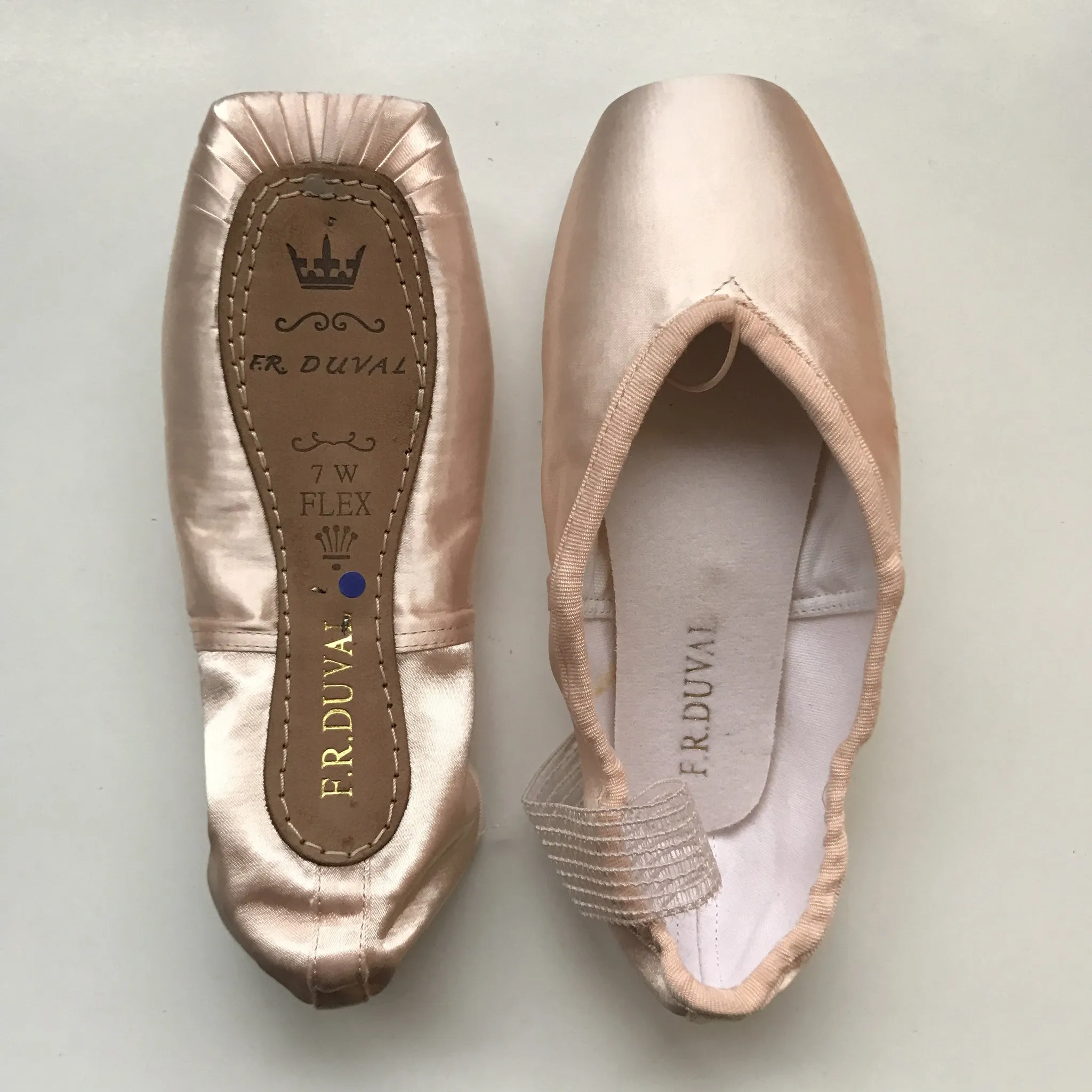 Sansha F.R. Duval pointe shoes