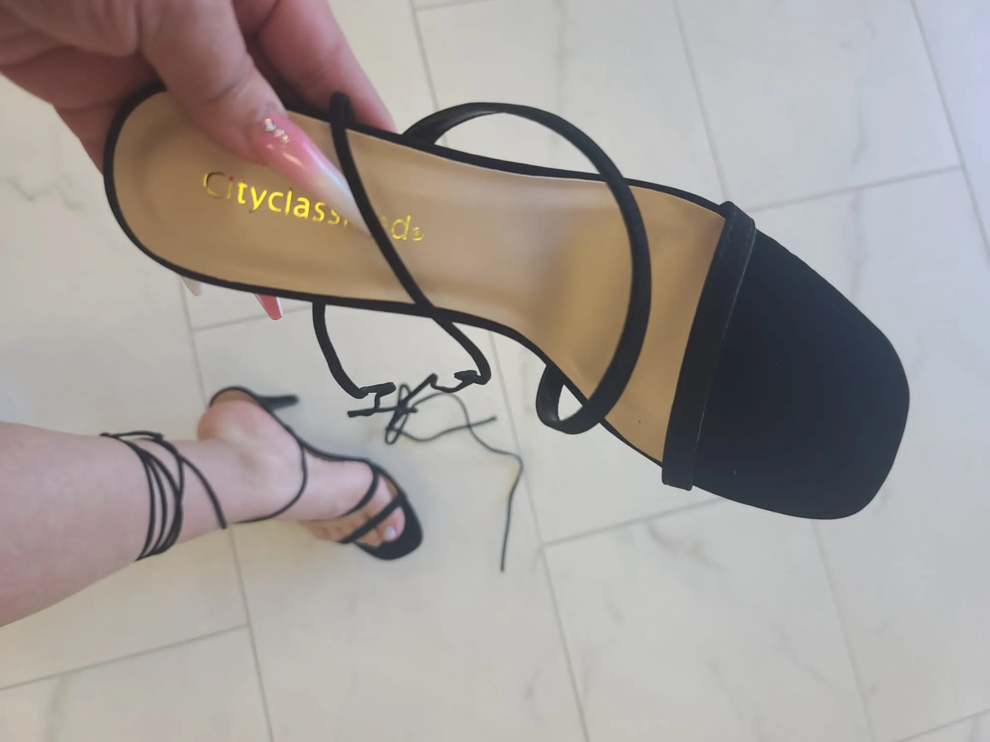 shop-s BLACK NBPU