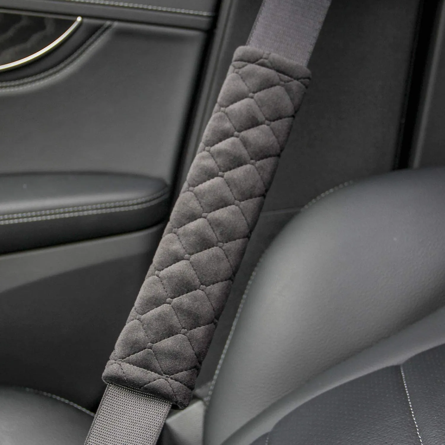 Soft Auto Seat Belt Cover Seatbelt Shoulder Pad Cushions 2 PCS Universal Fit for All Cars and Backpack for a More Comfortable Driving Car Accessories