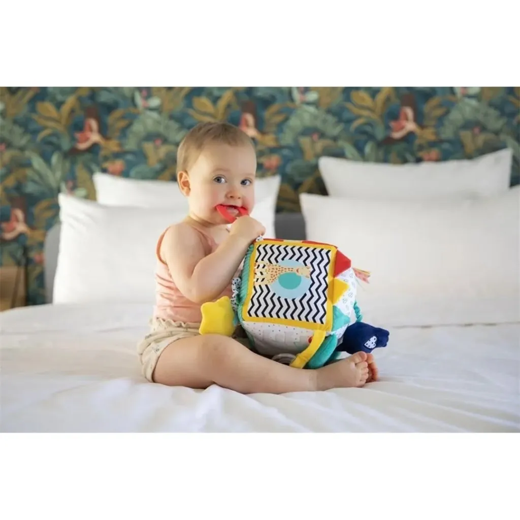 SOPHIE LA GIRAFE Sensory Cube