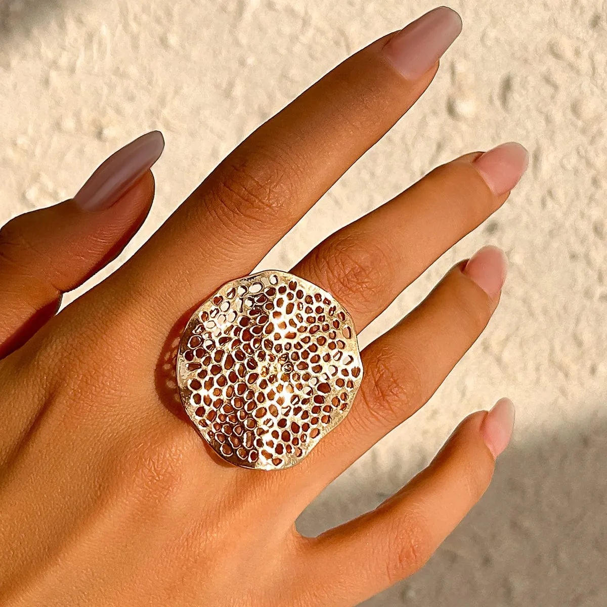 Stylish Hollow Round Disk Adjustable Ring