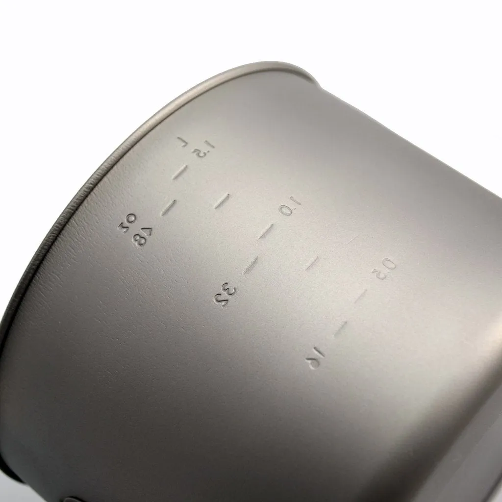 Titanium 1600ml Pot with Pan