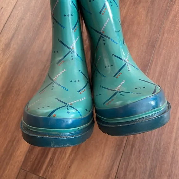 Western Chief Portland Airport Carpet Rain Boots